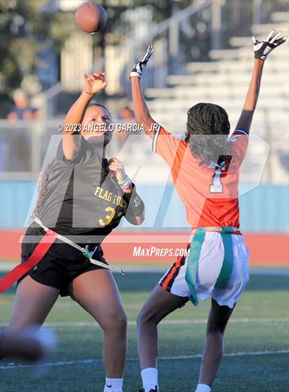 Thumbnail 3 in Antioch vs Pittsburg photogallery.