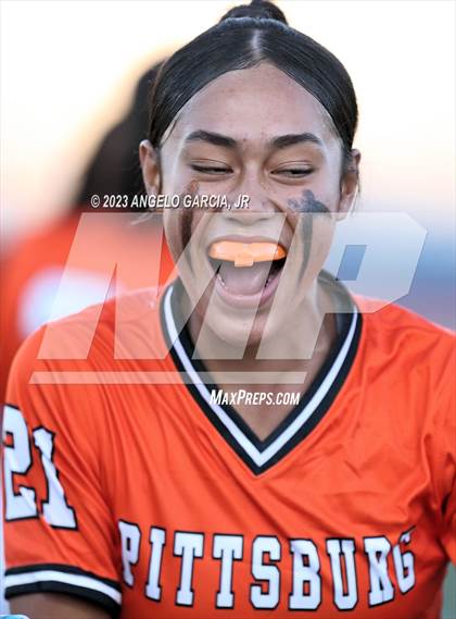 Thumbnail 1 in Antioch vs Pittsburg photogallery.