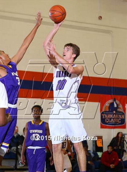 Thumbnail 1 in Durango vs. Lynwood (Tarkanian Classic) photogallery.