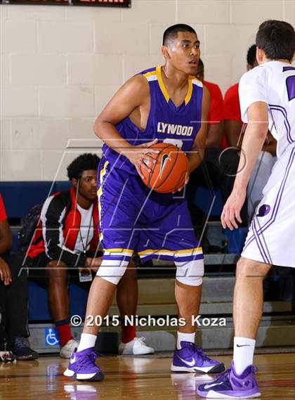 Thumbnail 1 in Durango vs. Lynwood (Tarkanian Classic) photogallery.