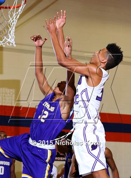 Thumbnail 1 in Durango vs. Lynwood (Tarkanian Classic) photogallery.