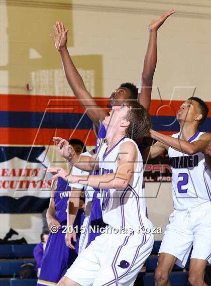 Thumbnail 2 in Durango vs. Lynwood (Tarkanian Classic) photogallery.