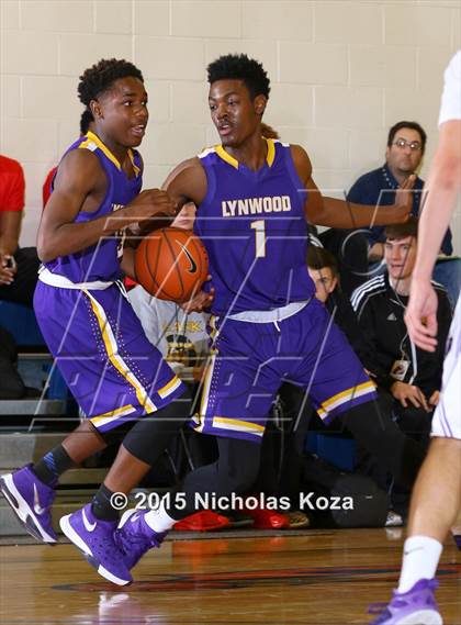 Thumbnail 2 in Durango vs. Lynwood (Tarkanian Classic) photogallery.