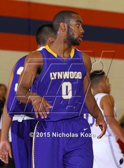 Thumbnail 3 in Durango vs. Lynwood (Tarkanian Classic) photogallery.