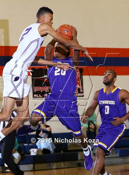 Thumbnail 3 in Durango vs. Lynwood (Tarkanian Classic) photogallery.