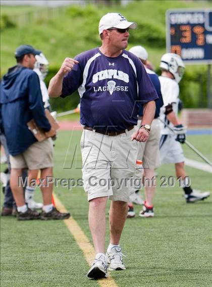 Thumbnail 2 in St. Joseph @ Staples (FCIAC Quarterfinal) photogallery.