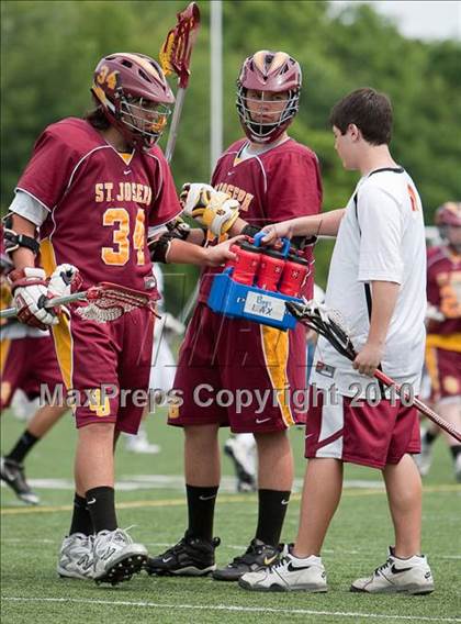 Thumbnail 1 in St. Joseph @ Staples (FCIAC Quarterfinal) photogallery.