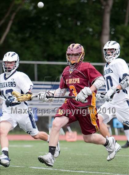 Thumbnail 2 in St. Joseph @ Staples (FCIAC Quarterfinal) photogallery.