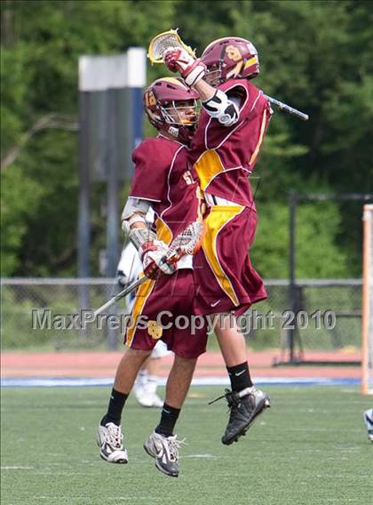 Thumbnail 2 in St. Joseph @ Staples (FCIAC Quarterfinal) photogallery.