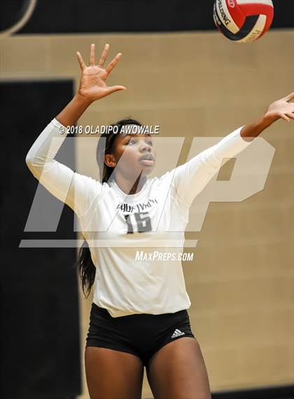Thumbnail 2 in Bishop Lynch @ Rockwall-Heath photogallery.