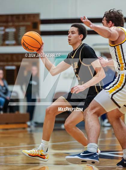 Thumbnail 1 in Golden Valley @ Crespi photogallery.