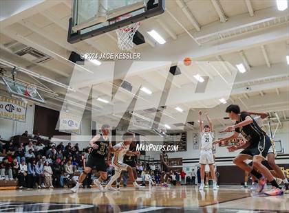 Thumbnail 1 in Golden Valley @ Crespi photogallery.