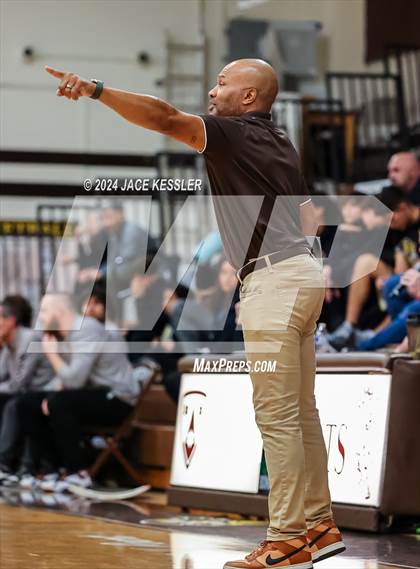 Thumbnail 1 in Golden Valley @ Crespi photogallery.