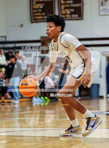 Thumbnail 1 in Golden Valley @ Crespi photogallery.