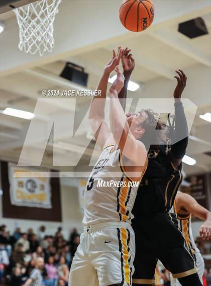 Thumbnail 2 in Golden Valley @ Crespi photogallery.