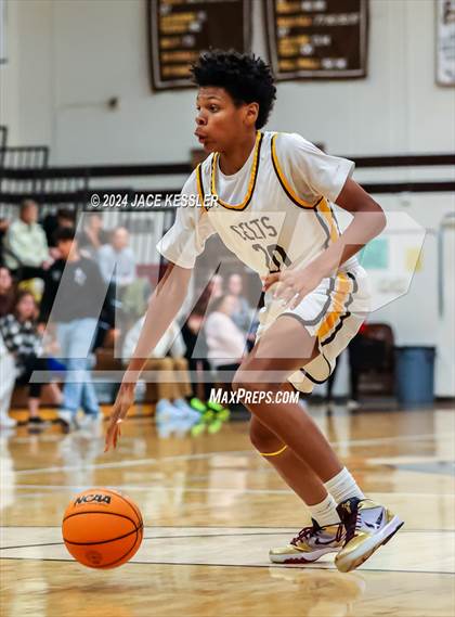 Thumbnail 2 in Golden Valley @ Crespi photogallery.