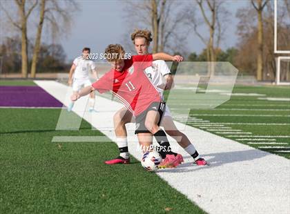 Thumbnail 2 in Bishop Watterson vs Fairfield Union (OHSAA D2 Regional Final) photogallery.