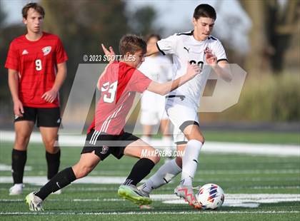 Thumbnail 1 in Bishop Watterson vs Fairfield Union (OHSAA D2 Regional Final) photogallery.
