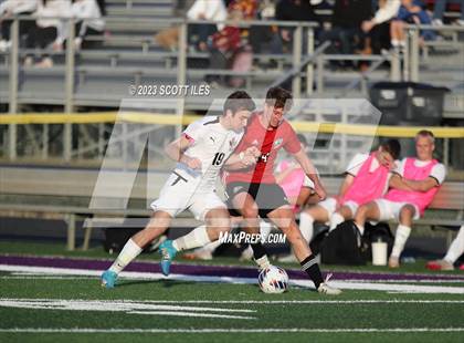 Thumbnail 3 in Bishop Watterson vs Fairfield Union (OHSAA D2 Regional Final) photogallery.