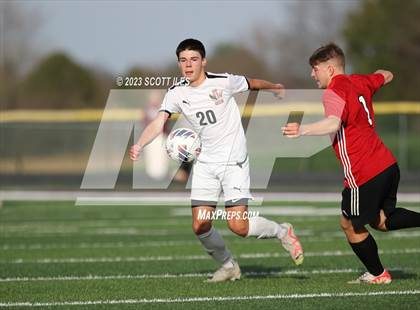 Thumbnail 3 in Bishop Watterson vs Fairfield Union (OHSAA D2 Regional Final) photogallery.