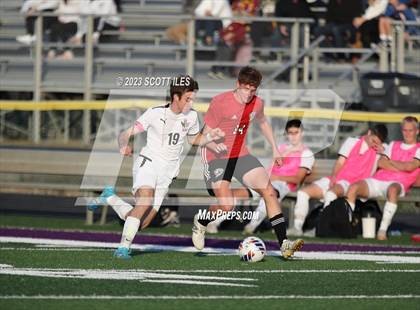 Thumbnail 2 in Bishop Watterson vs Fairfield Union (OHSAA D2 Regional Final) photogallery.