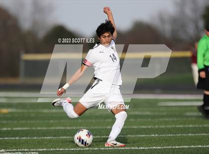 Thumbnail 3 in Bishop Watterson vs Fairfield Union (OHSAA D2 Regional Final) photogallery.