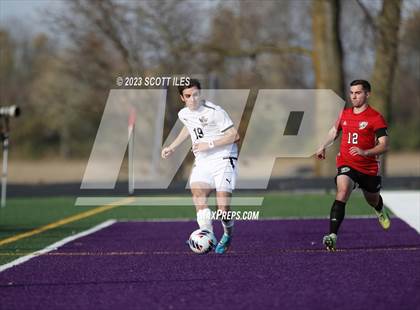 Thumbnail 1 in Bishop Watterson vs Fairfield Union (OHSAA D2 Regional Final) photogallery.