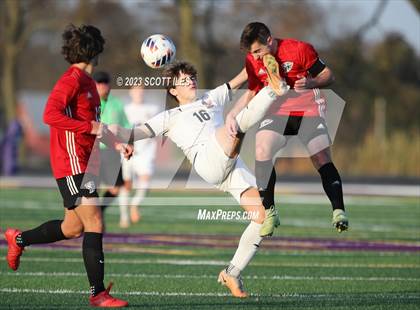 Thumbnail 2 in Bishop Watterson vs Fairfield Union (OHSAA D2 Regional Final) photogallery.