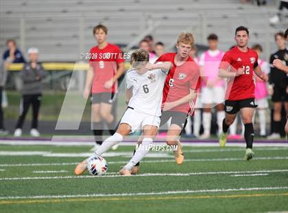 Thumbnail 3 in Bishop Watterson vs Fairfield Union (OHSAA D2 Regional Final) photogallery.