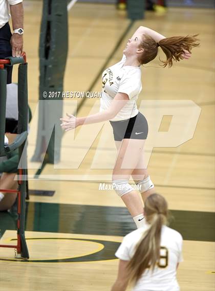 Thumbnail 2 in Los Alamitos vs. Temecula Valley (Dave Mohs Tournament) photogallery.