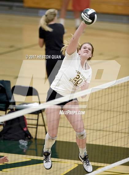 Thumbnail 2 in Los Alamitos vs. Temecula Valley (Dave Mohs Tournament) photogallery.