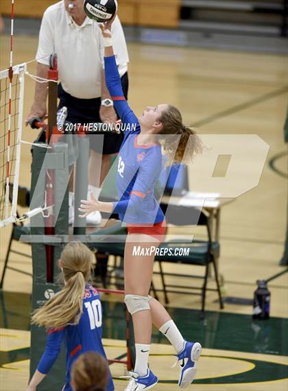Thumbnail 2 in Los Alamitos vs. Temecula Valley (Dave Mohs Tournament) photogallery.