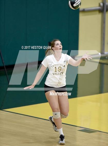 Thumbnail 3 in Los Alamitos vs. Temecula Valley (Dave Mohs Tournament) photogallery.