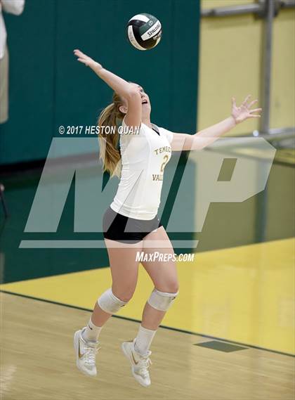 Thumbnail 1 in Los Alamitos vs. Temecula Valley (Dave Mohs Tournament) photogallery.