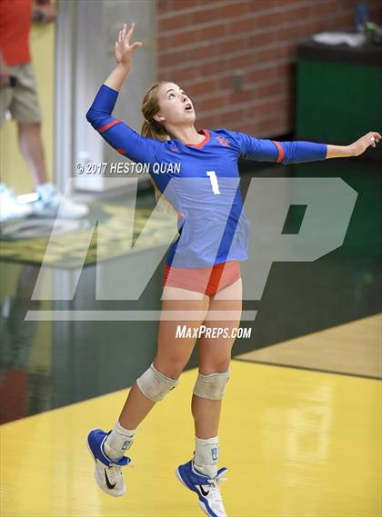 Thumbnail 1 in Los Alamitos vs. Temecula Valley (Dave Mohs Tournament) photogallery.