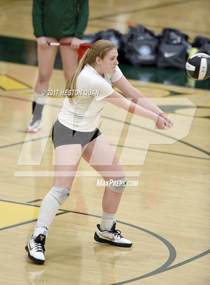 Thumbnail 1 in Los Alamitos vs. Temecula Valley (Dave Mohs Tournament) photogallery.
