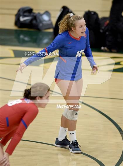 Thumbnail 3 in Los Alamitos vs. Temecula Valley (Dave Mohs Tournament) photogallery.