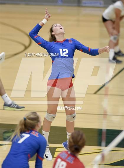 Thumbnail 2 in Los Alamitos vs. Temecula Valley (Dave Mohs Tournament) photogallery.