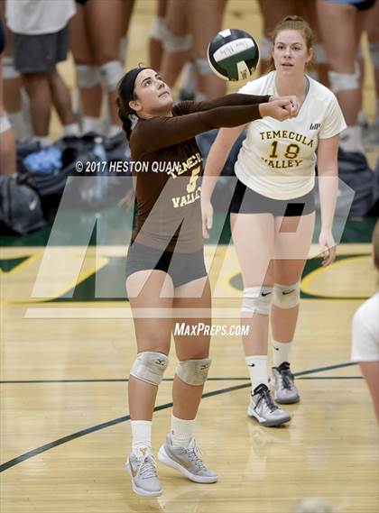 Thumbnail 1 in Los Alamitos vs. Temecula Valley (Dave Mohs Tournament) photogallery.