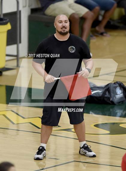 Thumbnail 2 in Los Alamitos vs. Temecula Valley (Dave Mohs Tournament) photogallery.