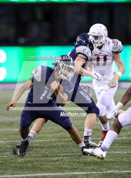 Thumbnail 3 in Eastside Catholic vs Gonzaga Prep (Emerald City Kickoff Classic) photogallery.