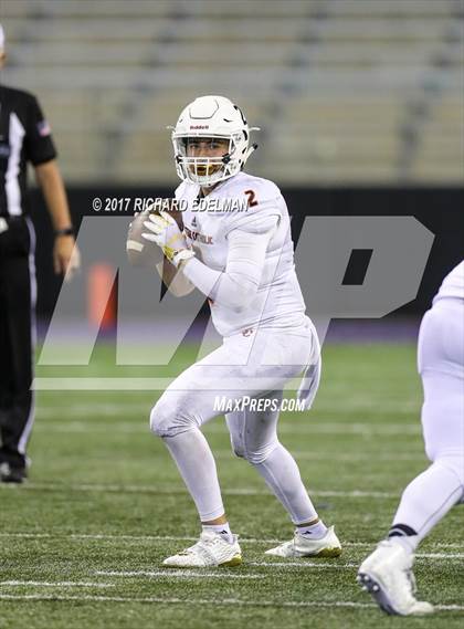 Thumbnail 1 in Eastside Catholic vs Gonzaga Prep (Emerald City Kickoff Classic) photogallery.