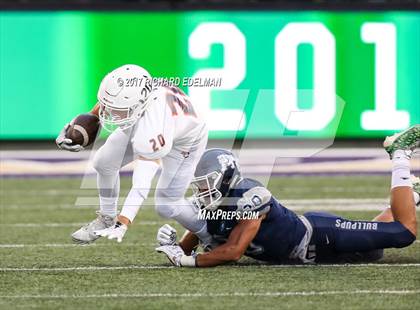 Thumbnail 1 in Eastside Catholic vs Gonzaga Prep (Emerald City Kickoff Classic) photogallery.