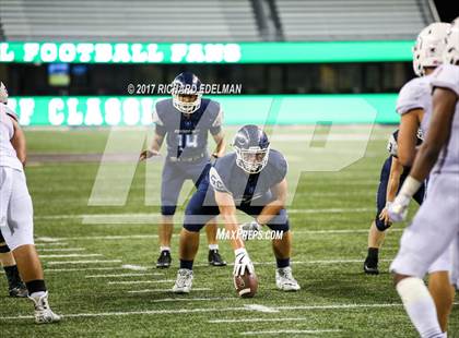 Thumbnail 3 in Eastside Catholic vs Gonzaga Prep (Emerald City Kickoff Classic) photogallery.