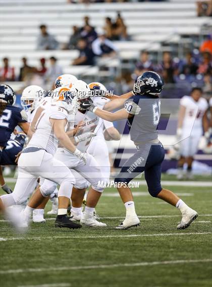 Thumbnail 1 in Eastside Catholic vs Gonzaga Prep (Emerald City Kickoff Classic) photogallery.
