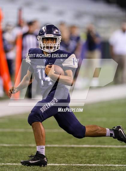 Thumbnail 3 in Eastside Catholic vs Gonzaga Prep (Emerald City Kickoff Classic) photogallery.