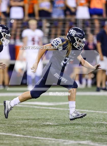 Thumbnail 3 in Eastside Catholic vs Gonzaga Prep (Emerald City Kickoff Classic) photogallery.