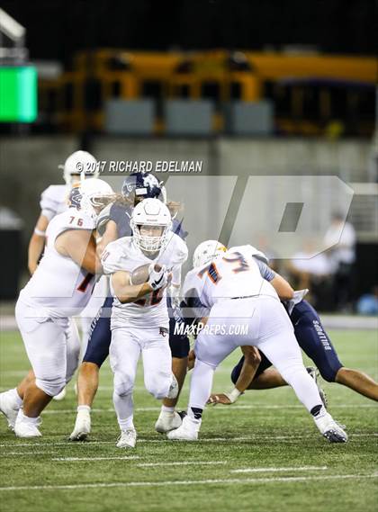 Thumbnail 3 in Eastside Catholic vs Gonzaga Prep (Emerald City Kickoff Classic) photogallery.