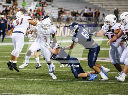 Thumbnail 3 in Eastside Catholic vs Gonzaga Prep (Emerald City Kickoff Classic) photogallery.