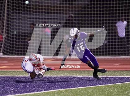 Thumbnail 3 in Pike @ Ben Davis photogallery.